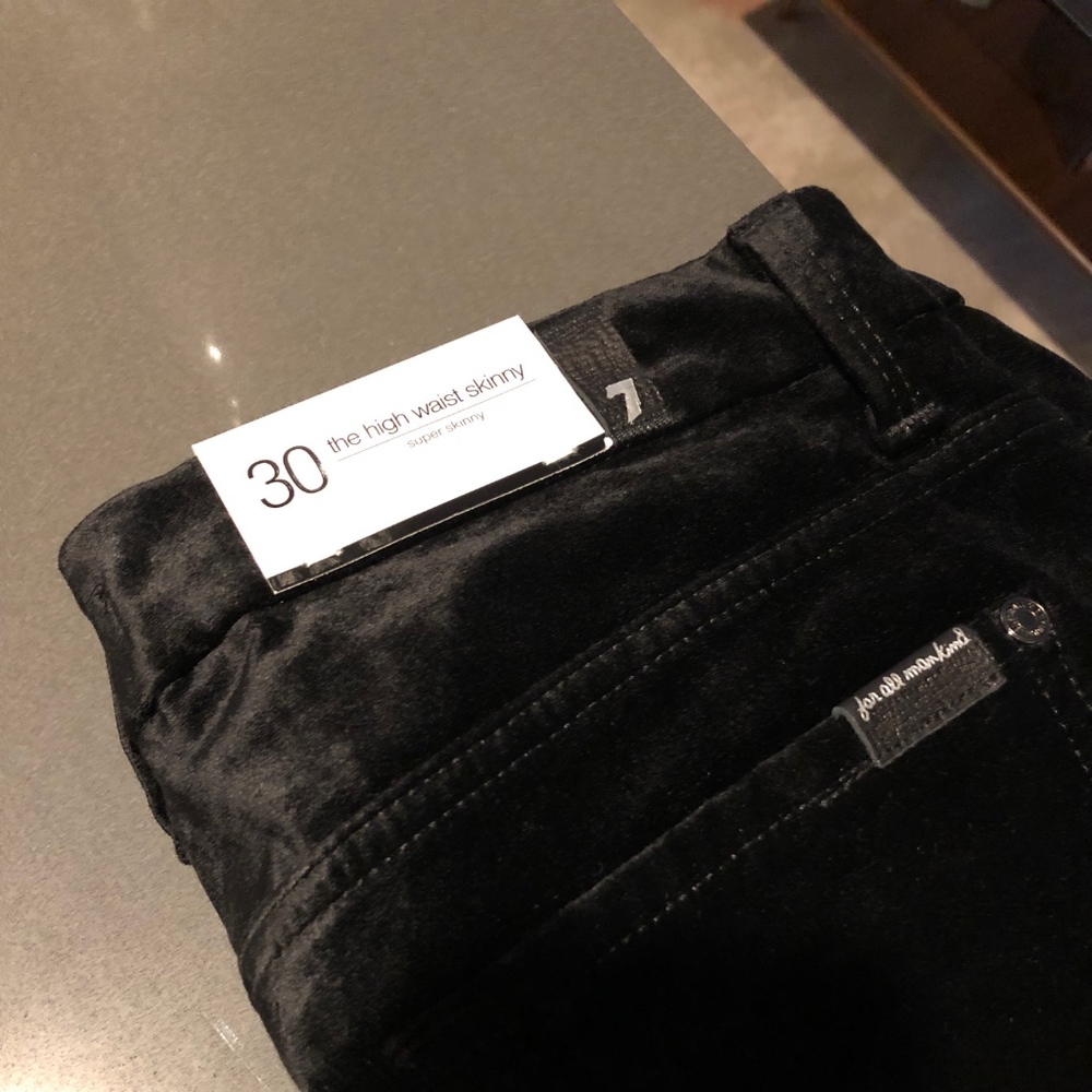 NWT Black Velvet Seven for all Mankind skinny jean